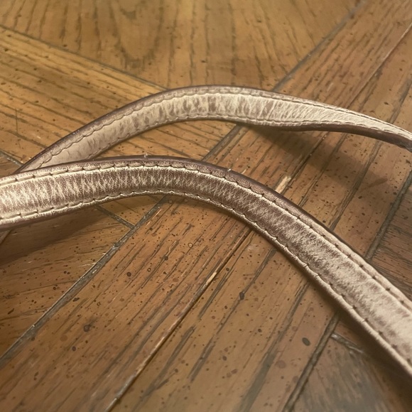 Michael Kors purse - Picture 2 of 5